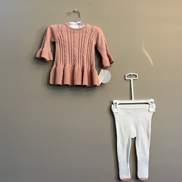 Edgehill Collection
Baby Girls Newborn-6 Months Sweater Knit Bottom Set - Picture 2 of 8